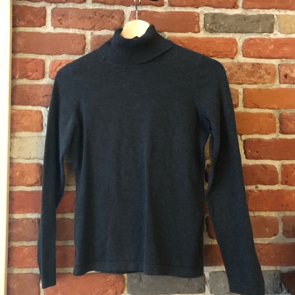 🌈Black skinny turtle Neck🌈
